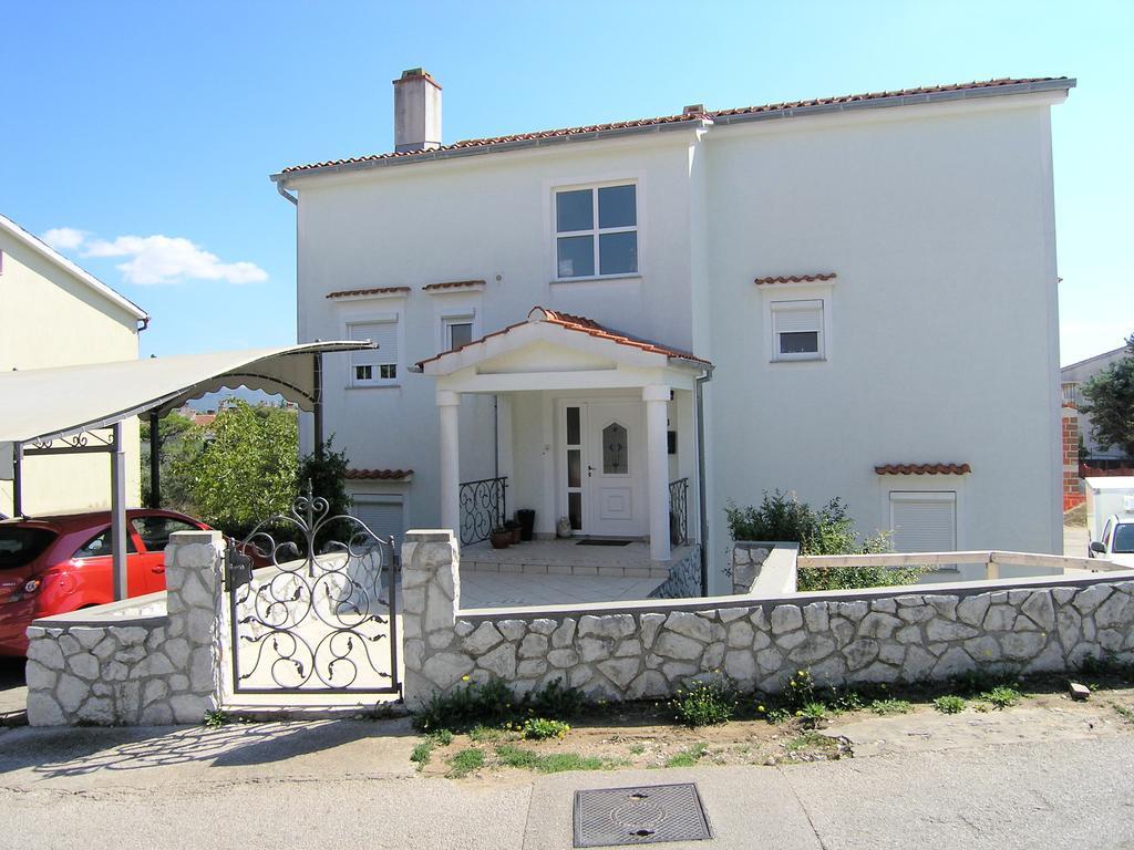 Apartment Morozin Krk Town Exterior photo