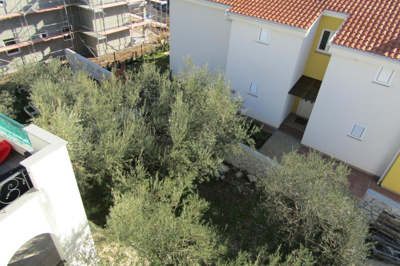 Apartment Morozin Krk Town Exterior photo